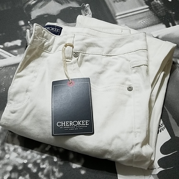 NWT! CHEROKEE HERITAGE WHITE JEANS - Picture 2 of 8